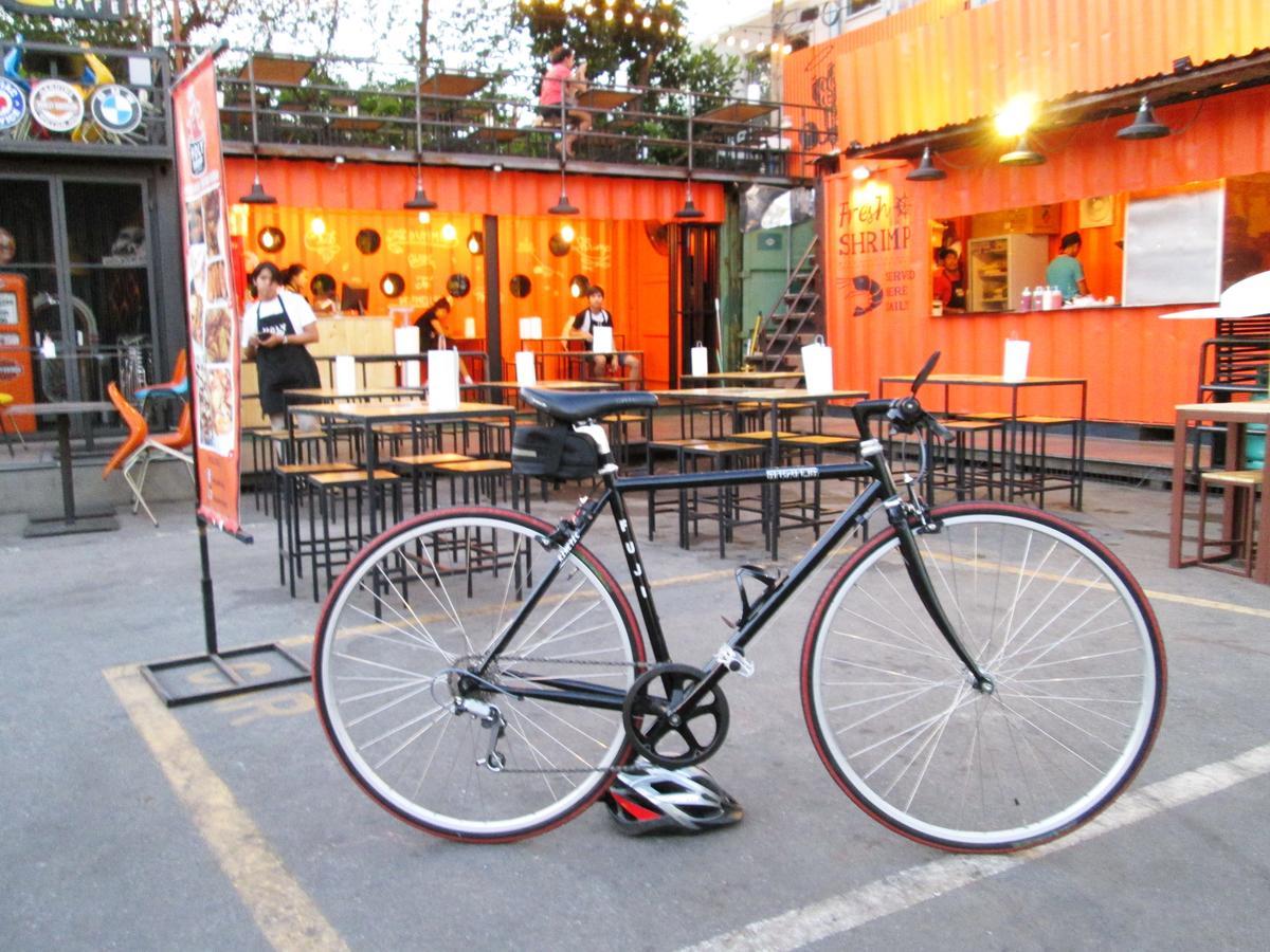Nexchange Hostel Bangkok Exteriör bild
