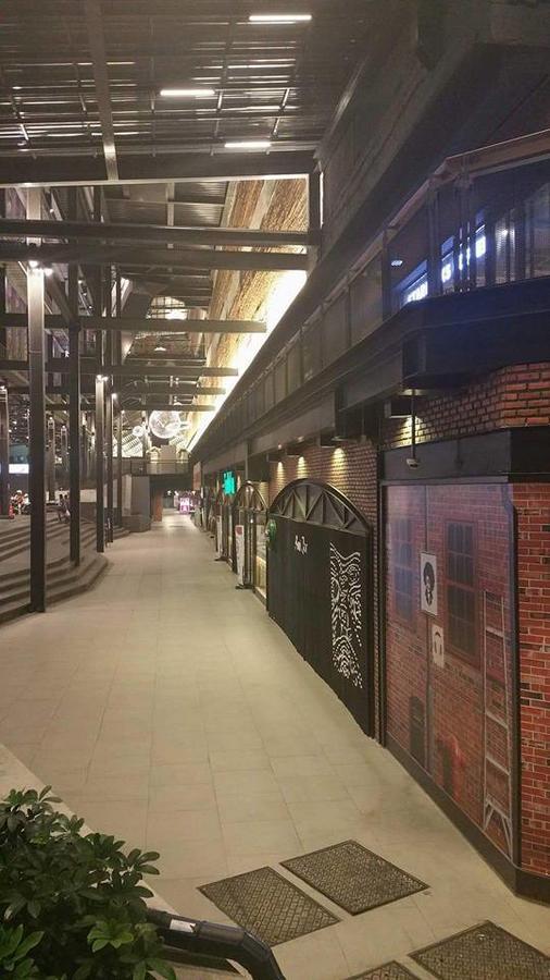 Nexchange Hostel Bangkok Exteriör bild