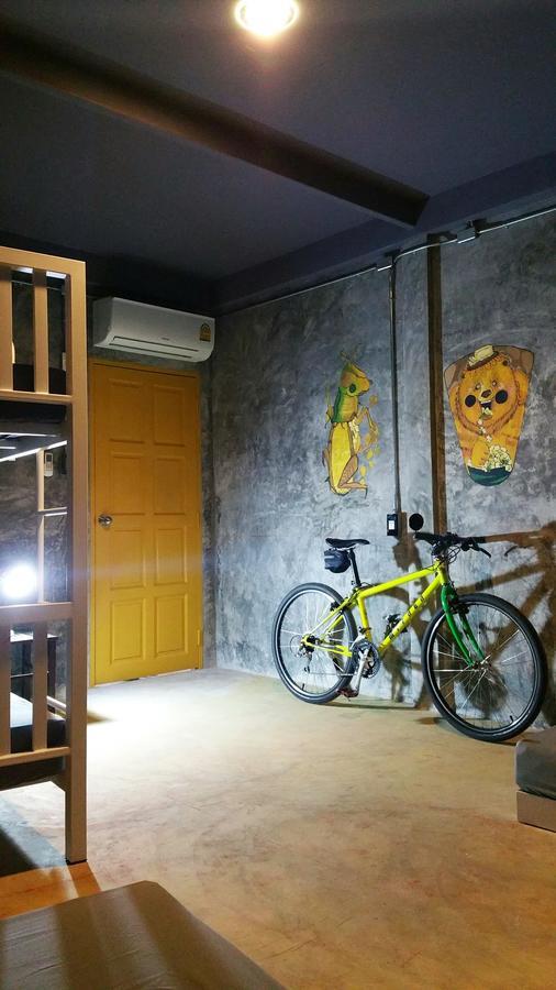 Nexchange Hostel Bangkok Exteriör bild