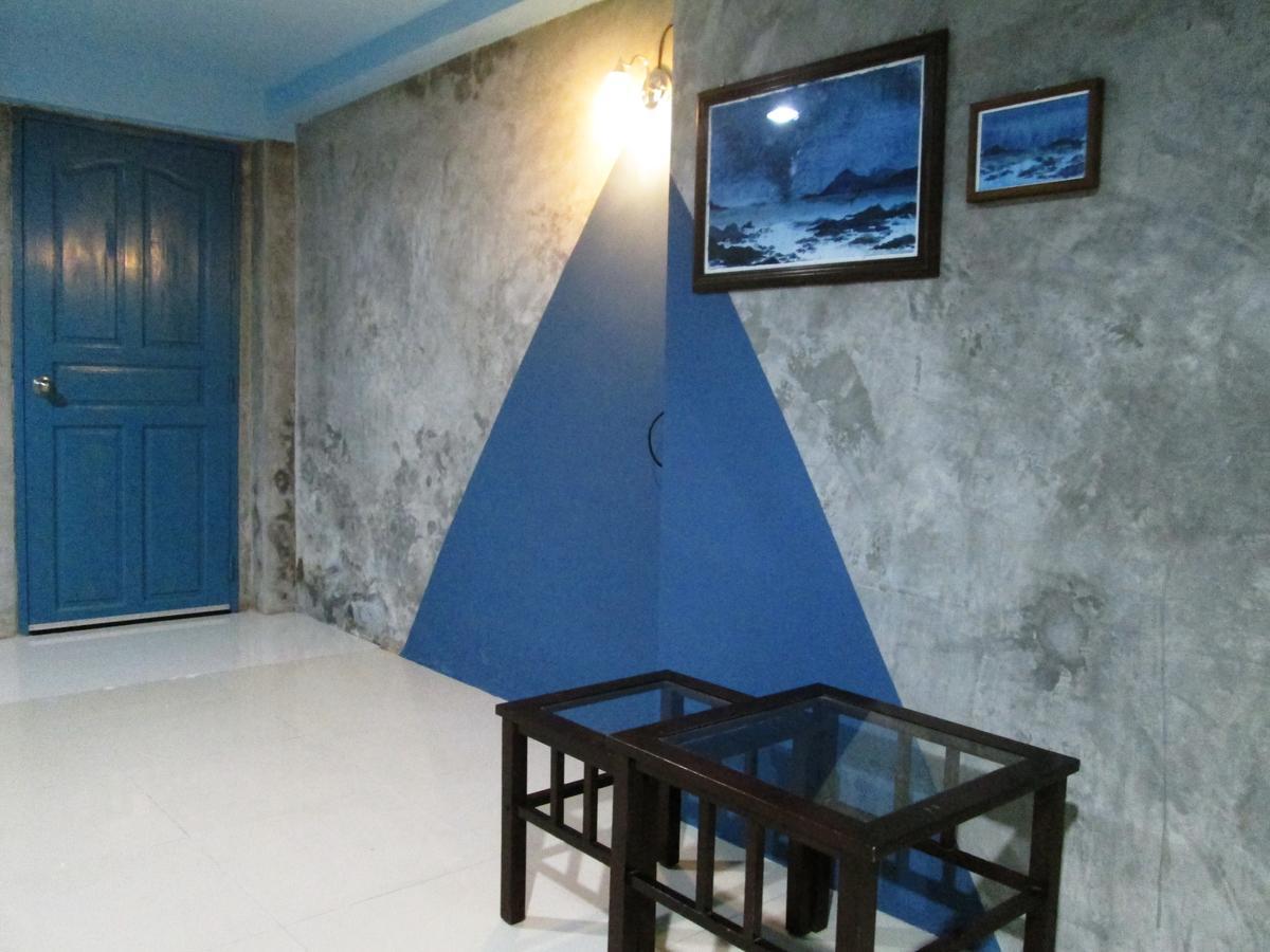 Nexchange Hostel Bangkok Exteriör bild