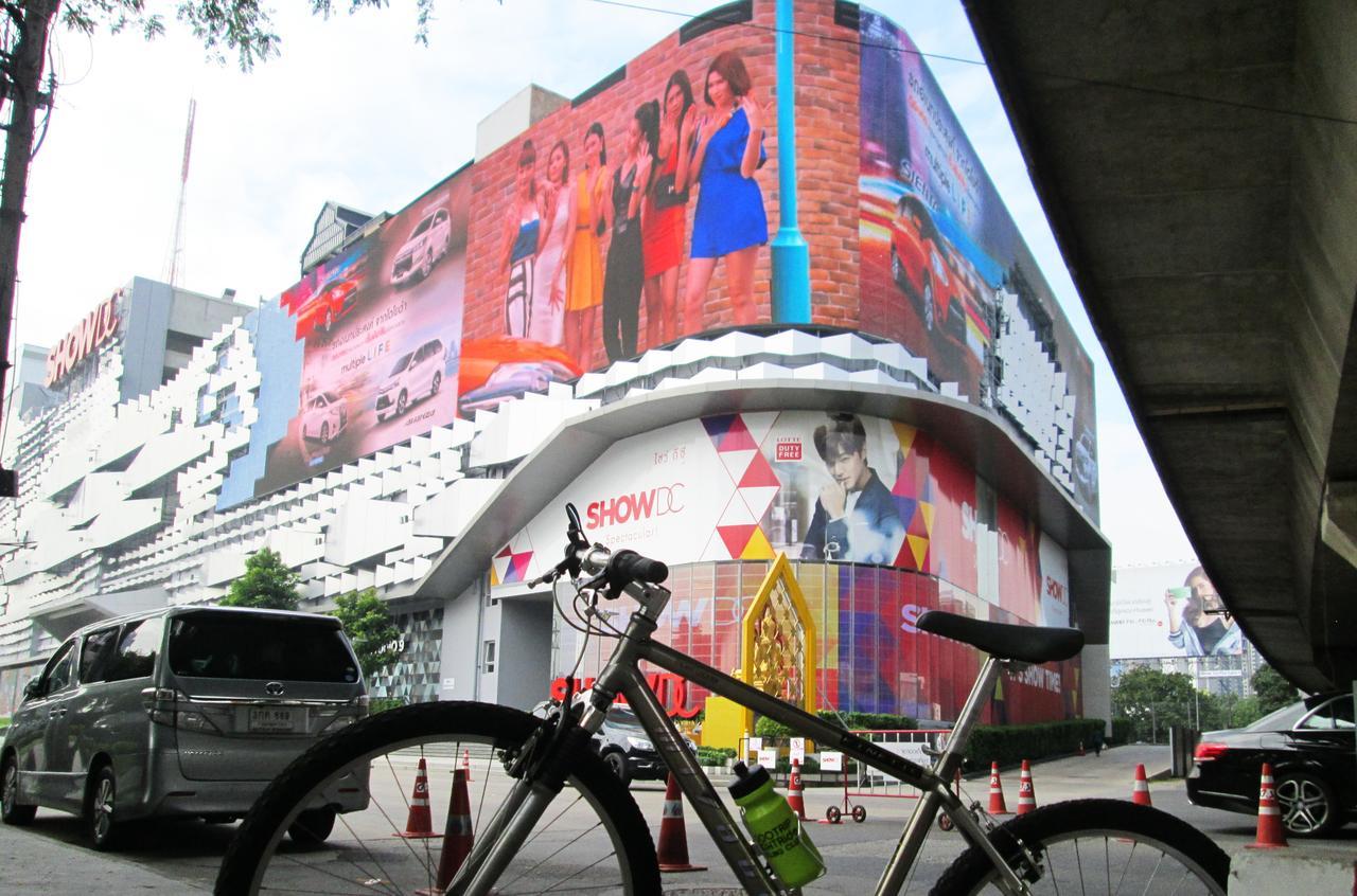 Nexchange Hostel Bangkok Exteriör bild